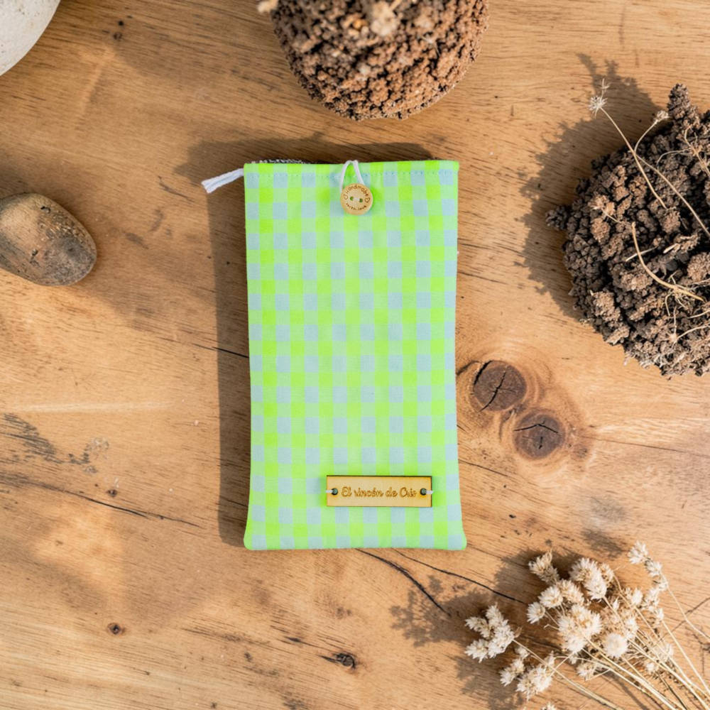 Funda de móvil vichy verde flúor y azul claro 2