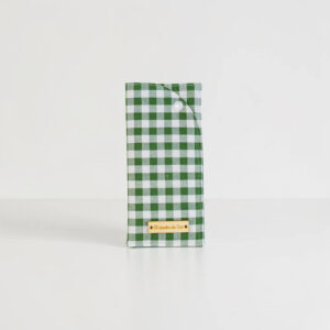 Funda gafas en vichy verde oscuro y blanco. Cierre con botón a presión.