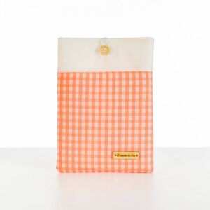 Funda libro naranja flúor