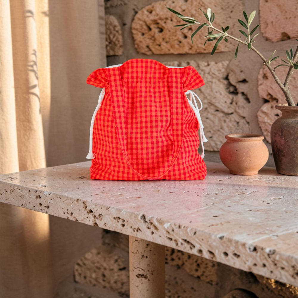 Tote bag vichy naranja y rojo con bolsillo interior 2.